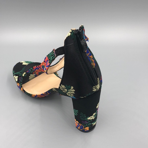 New Black Mult-Color Sandals - Picture 4 of 5